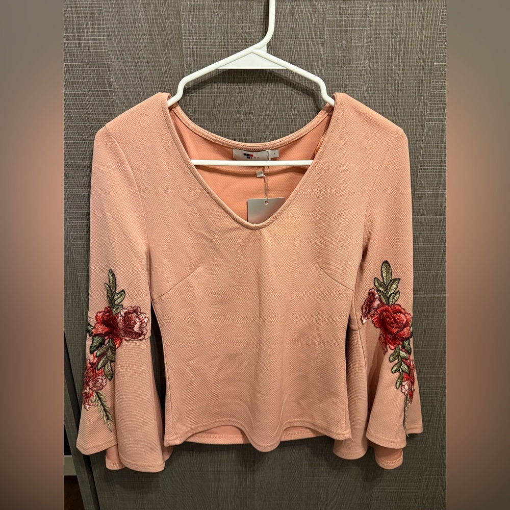 NWT TEMT Pink Bell Sleeve Top w/ Floral Embroidery size S